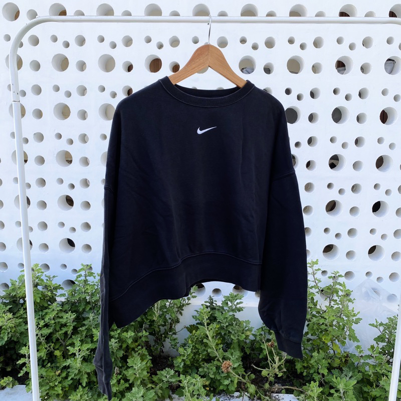 crewneck nike center croptop lengan balon