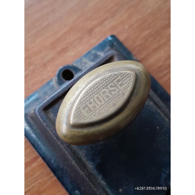 Slot Pintu Jendela Jadul