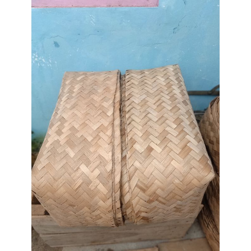 Sepasang Besek 50X30X20 Besek Walet Besek Merpati Besek PSHT Bakul Bambu