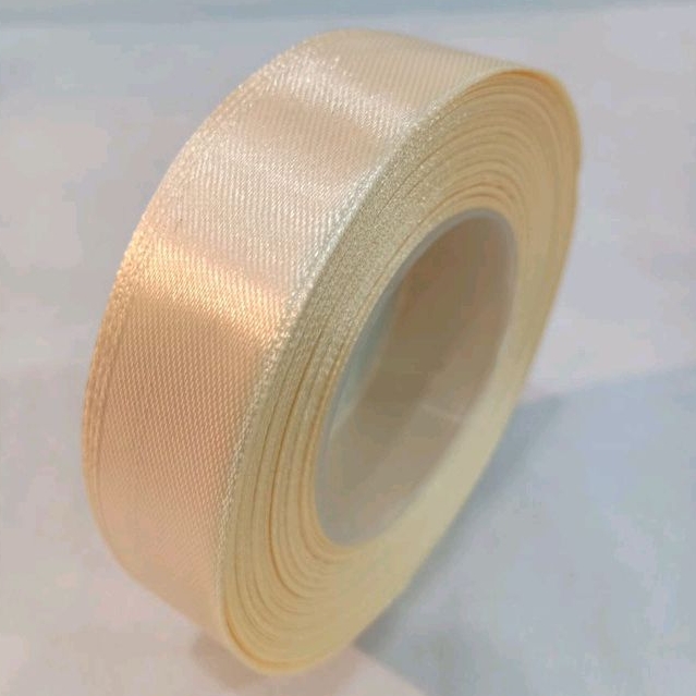 

Pita Satin Cream 1/2 inchi / 1,27 cm per Roll