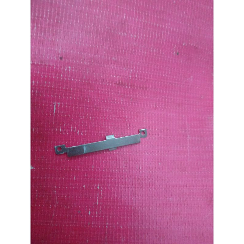 seng penutup bekas oppo f1s