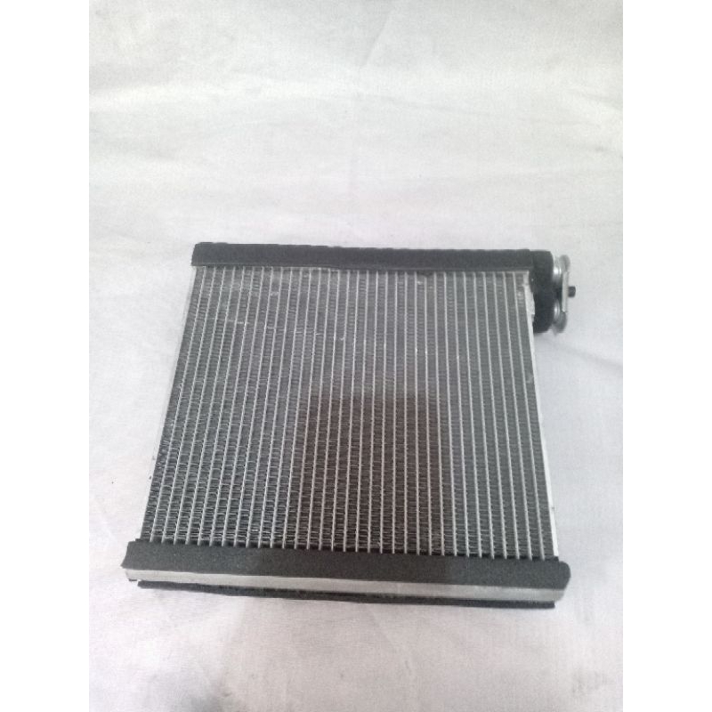 evaporator ac mobilio