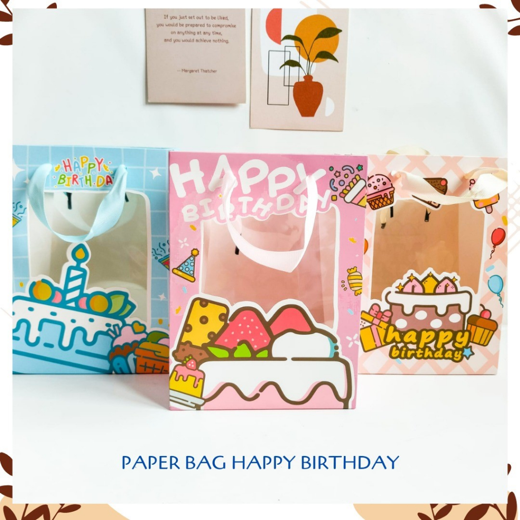 

PAPER BAG (BESAR) (25x12x33cm) MOTIF HAPPY BIRTH DAY TAS PEMBUNGKUS KADO DAN HAMPERS UNIK STATIONERY