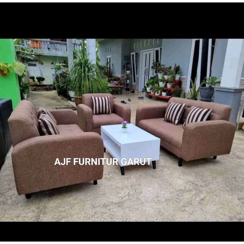 Sofa Tamu Kursi tamu Sofa minimalis sofa retro Mirah Cikajang Garut