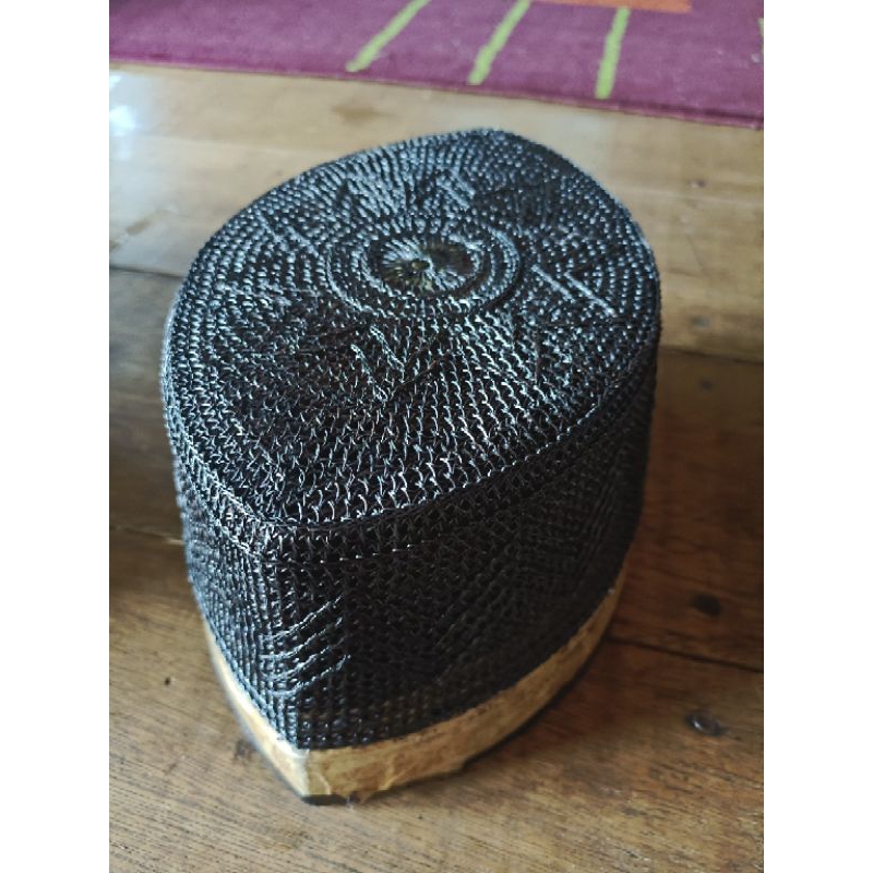 peci akar jangang khas kalimantan tipe 25 ukir sasirangan