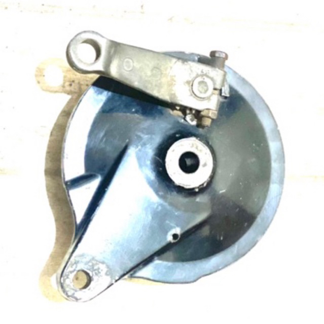 PANEL TROMOL/NAP TUTUP TROMOL REM BELAKANG KECIL +KAMPAS REM BELAKANG YAMAHA JUPITER Z VEGA CRYPTON 