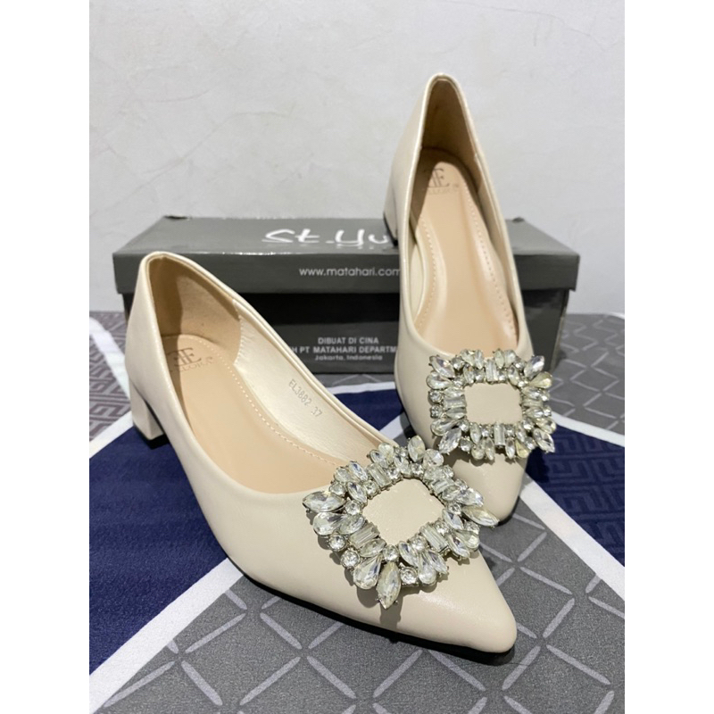 SEPATU WANITA CHUNKY HEELS ELLORA