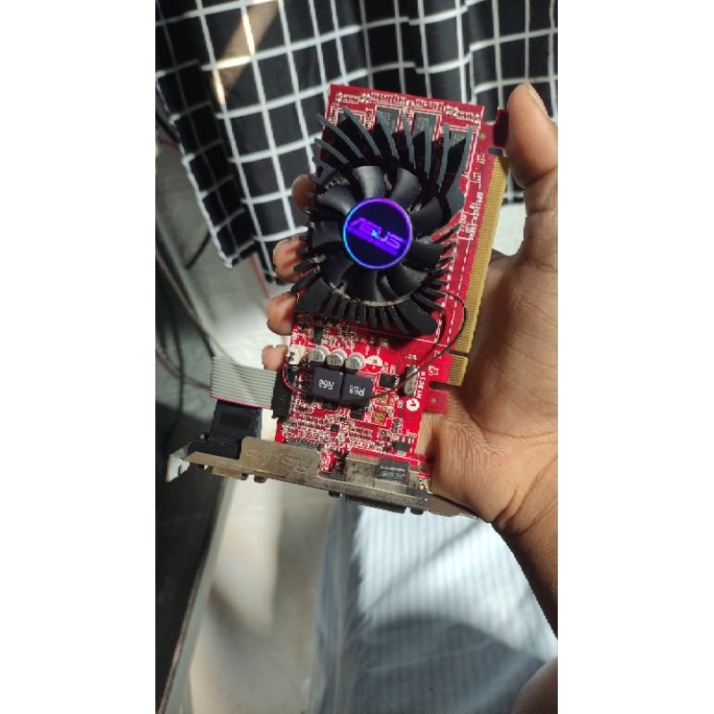 Vga R7 240 2GB 128Bit DDR 3