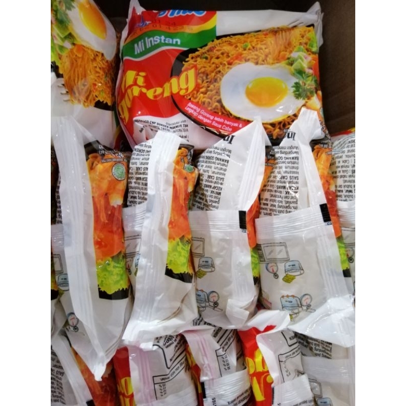 

mie instan INDOMIE goreng