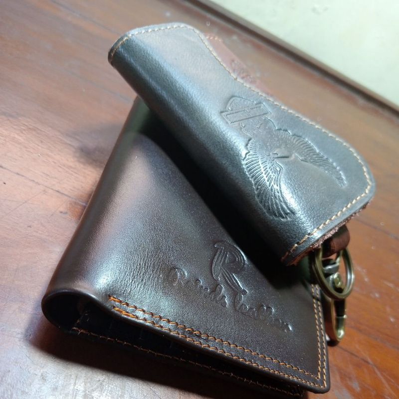 Promo beli dompet kulit pria model berdiri gratis gantungan kunci/dompet kulit pria model berdiri/do