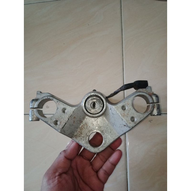 segitiga atas Kawasaki athlete ori