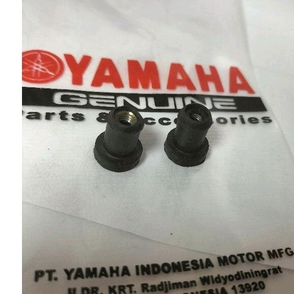 karet baut fisor Vixion new 2013 sampai 2019 karet baut visor new Vixion r dua pcs