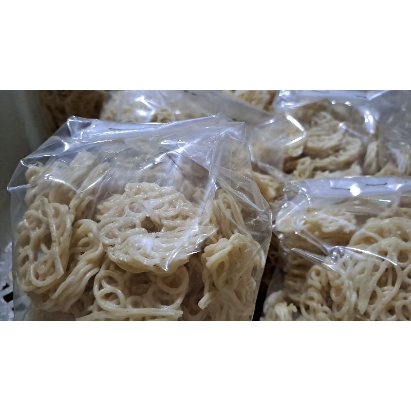 

KERUPUK MAWAR MENTAH 250GRAM