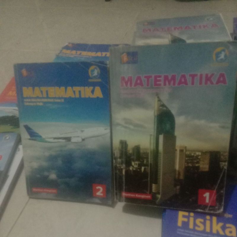 BUKU MATEMATIKA UNTUK SMA KELAS 10&11 WAJIB REVISI PENERBIT FACIL