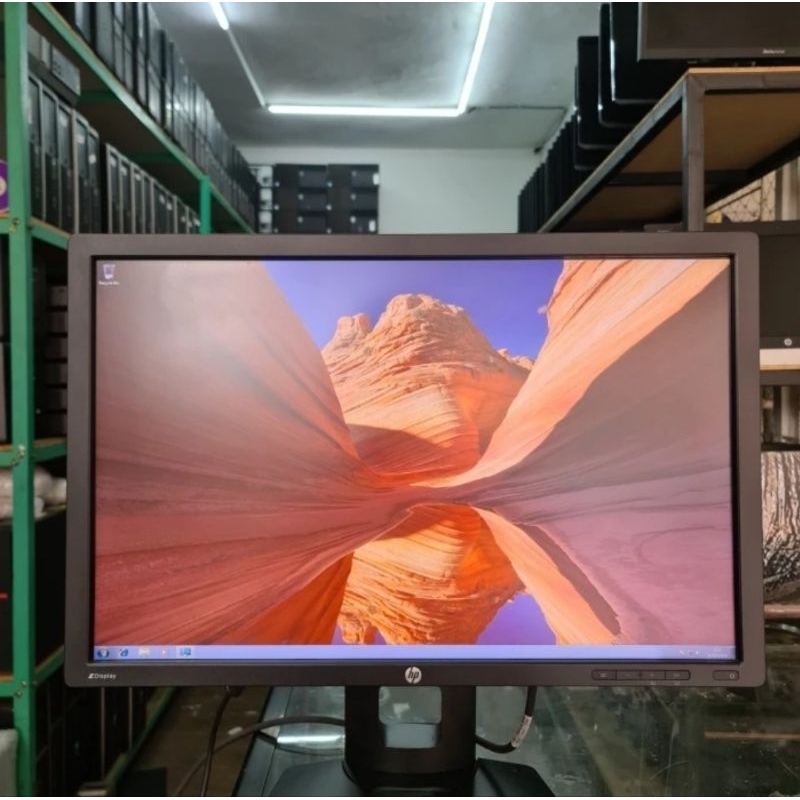 Monitor hp Z24i 24 inch full hd komplit kabel