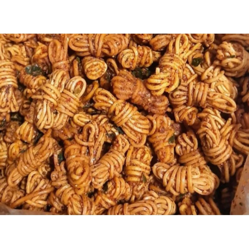 

RK mie gulung mie uwel pedas daun jeruk isi 500grm