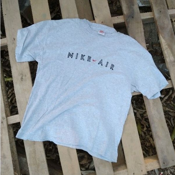 Kaos Tshirt Nike Air Center Swoosh Vintage