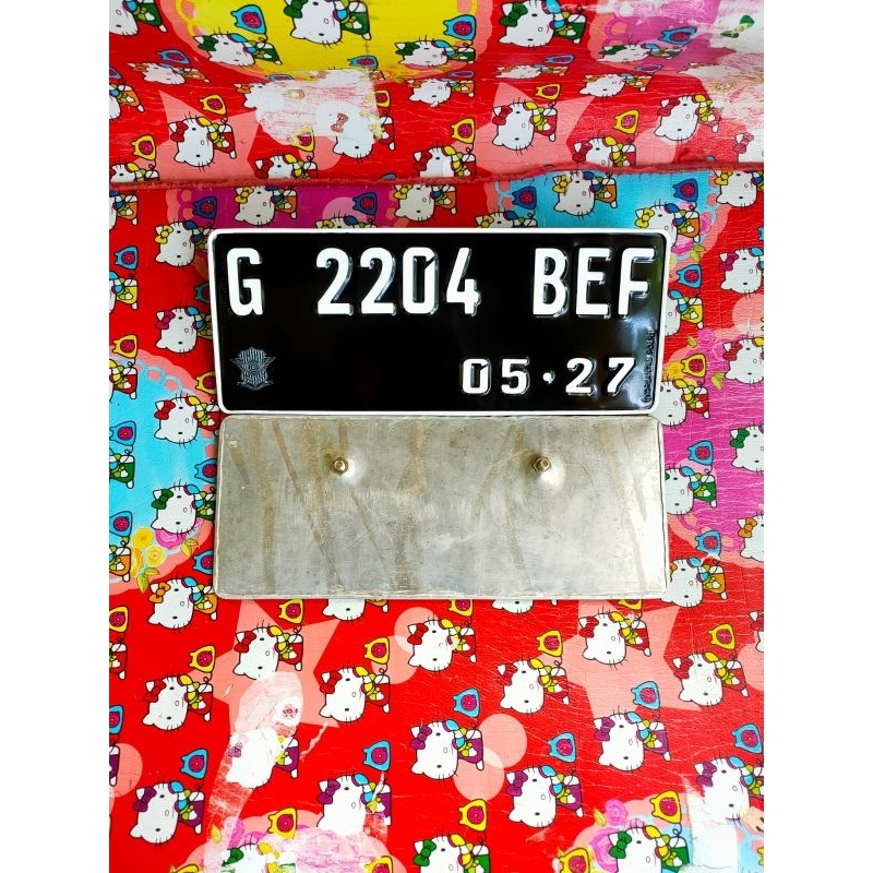 plat nomor motor baut tanam reflektif hitam