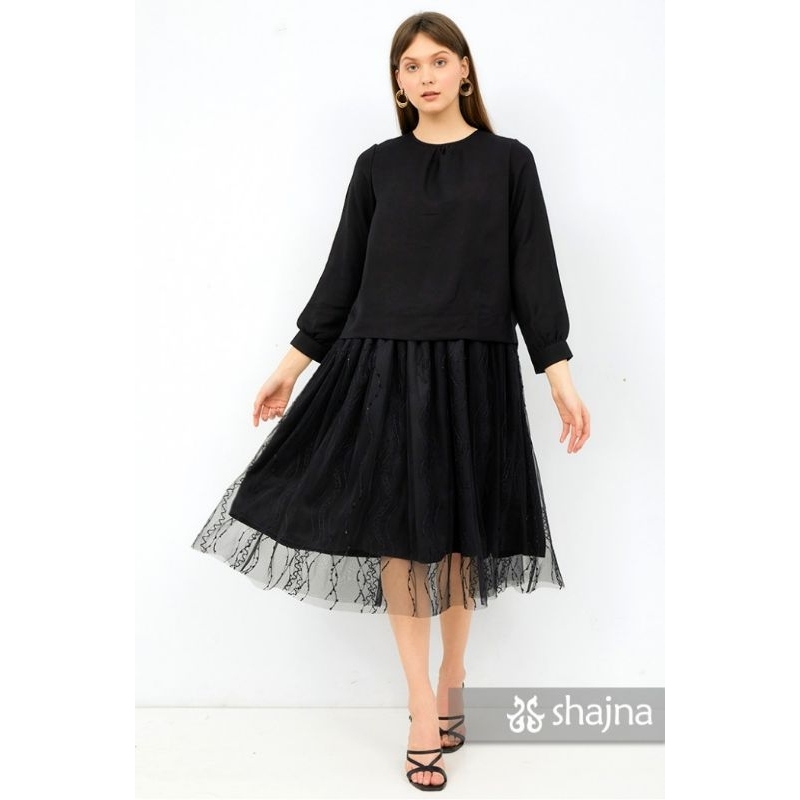 SHAJNA KUROMI DRESS SIZE M