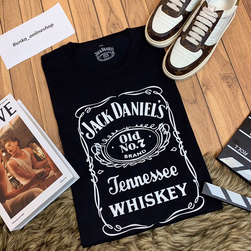 KAOS PRIA KEKINIAN // BAJU PRIA KEKINIAN // KEMEJA PRIA KOREA // KAOS KOREA