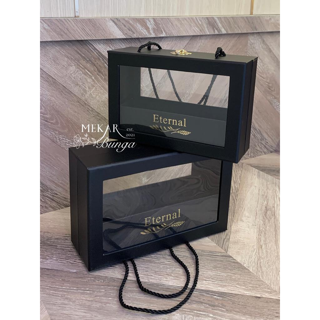 

(BOX 5) - (2 Ukuran) Bloom Box Bunga Flower Box Eternal Mika Transparant Bentuk Petak Square Flower Box Kotak Kado Gift Box Ready Berkualitas
