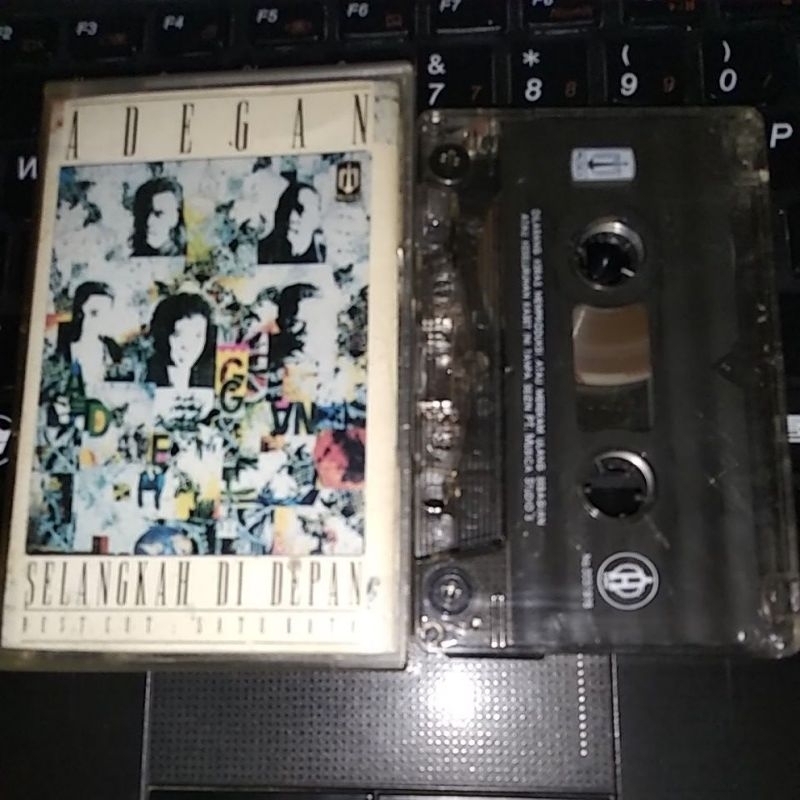 Kaset Adegan - Selangkah Di Depan