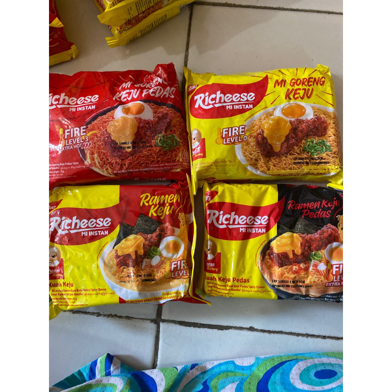 

mie richeese nabati