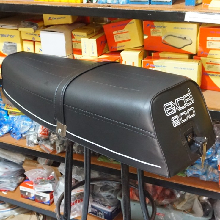 jok vespa excel 200 set kunci ori mg