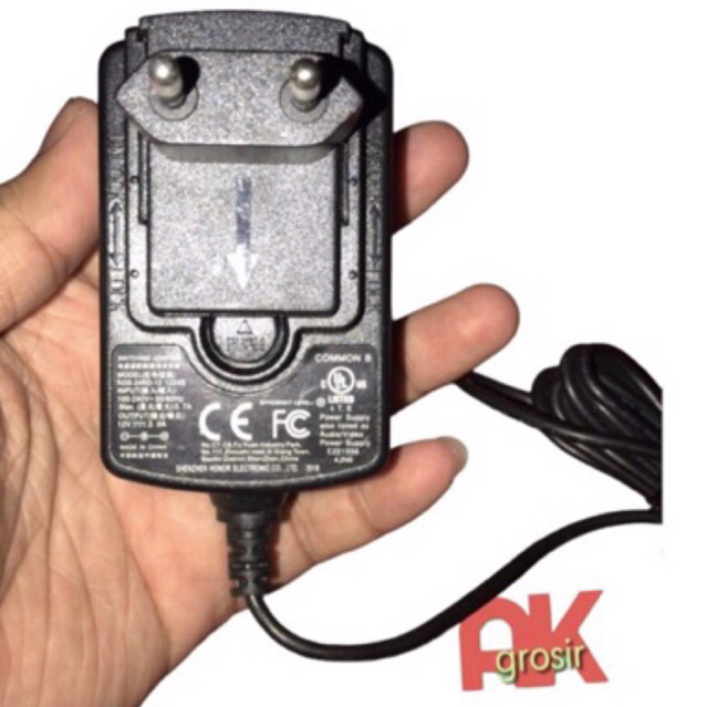 ADAPTOR 12v 2a , modem wifi