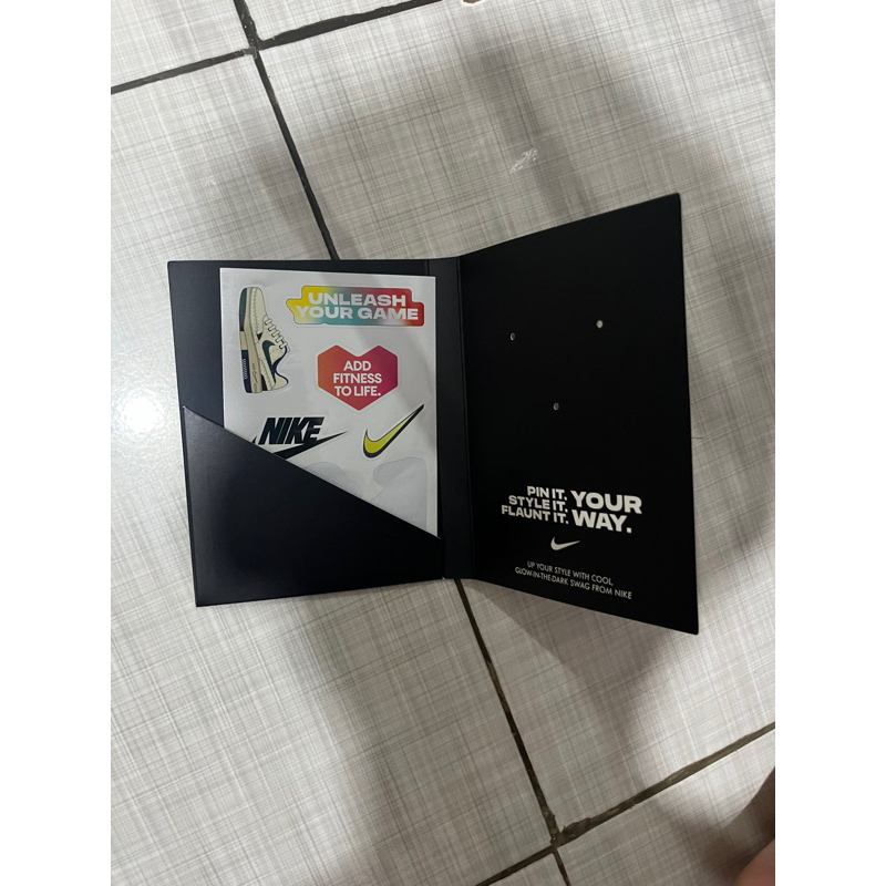 stiker nike