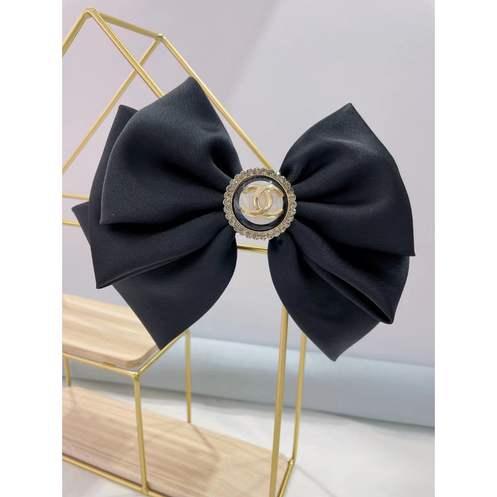 Jepitan Clip Pita Besar Besar