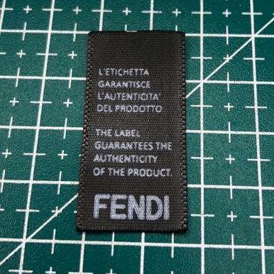 

FENDY BLACK TAG WASH SUPER PREMIUM CO 1X DI KIRIM 600PCS