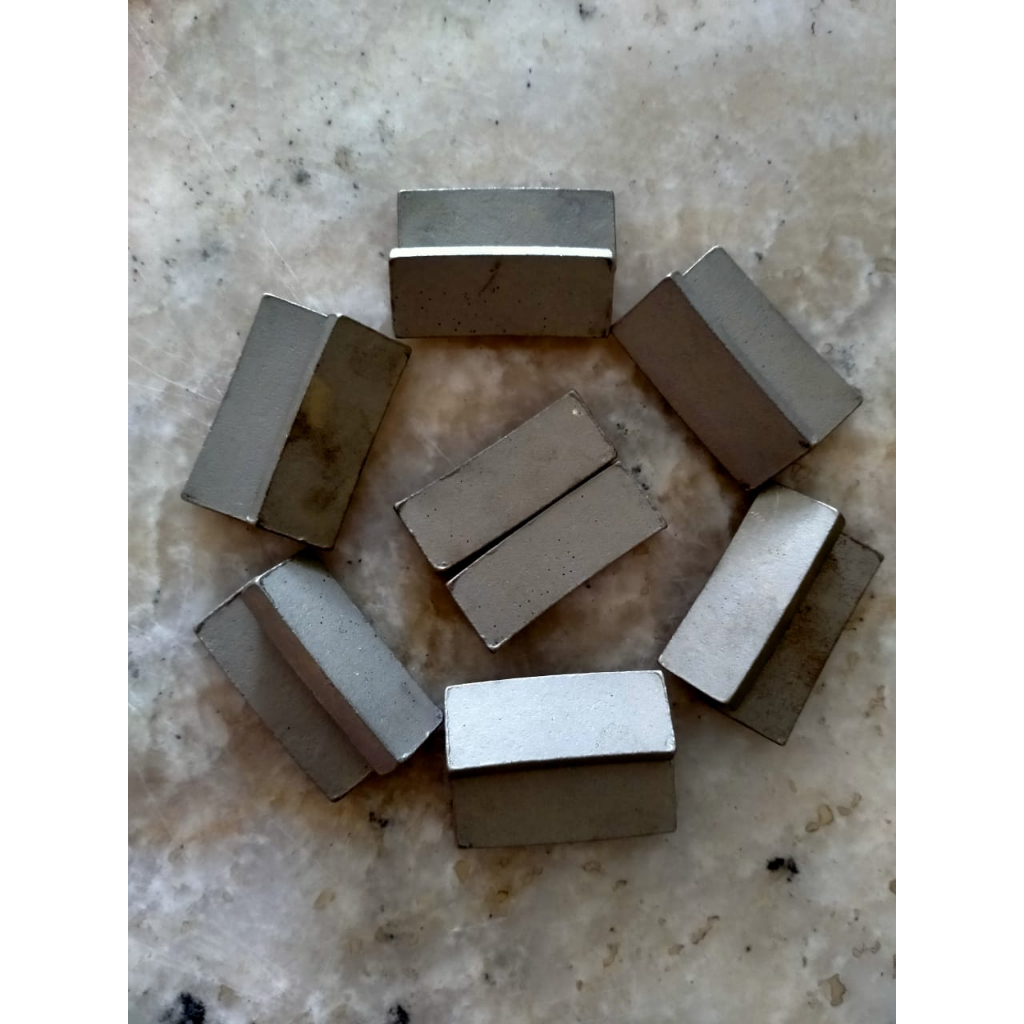 Diamond Segment - Segment Mata Gergaji Pemotong Batu Alam Uk. 40x5x15 mm