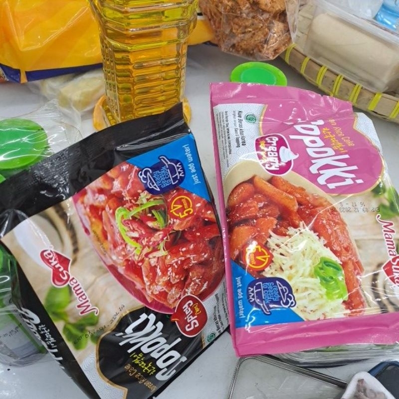 

topoki pink atauu hitam