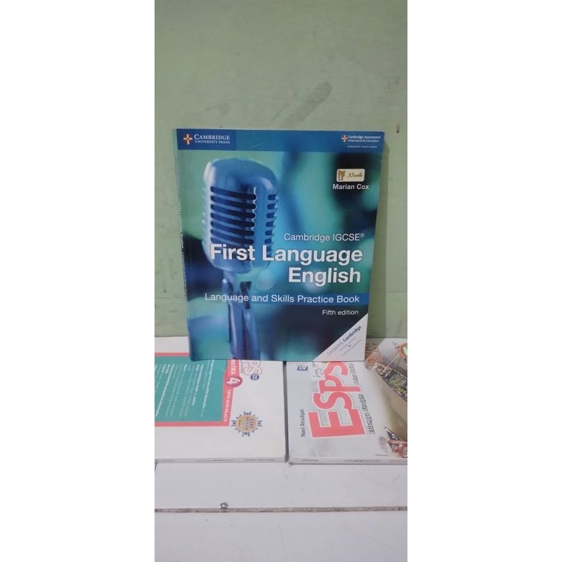 Cambridge igcse first language English practice book