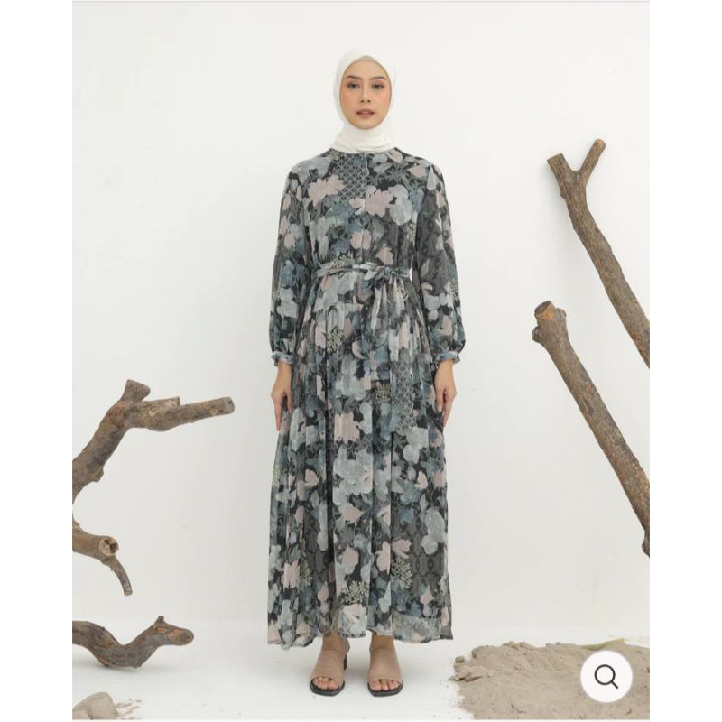 MEIDA DRESS Black size Xs by Geulis New