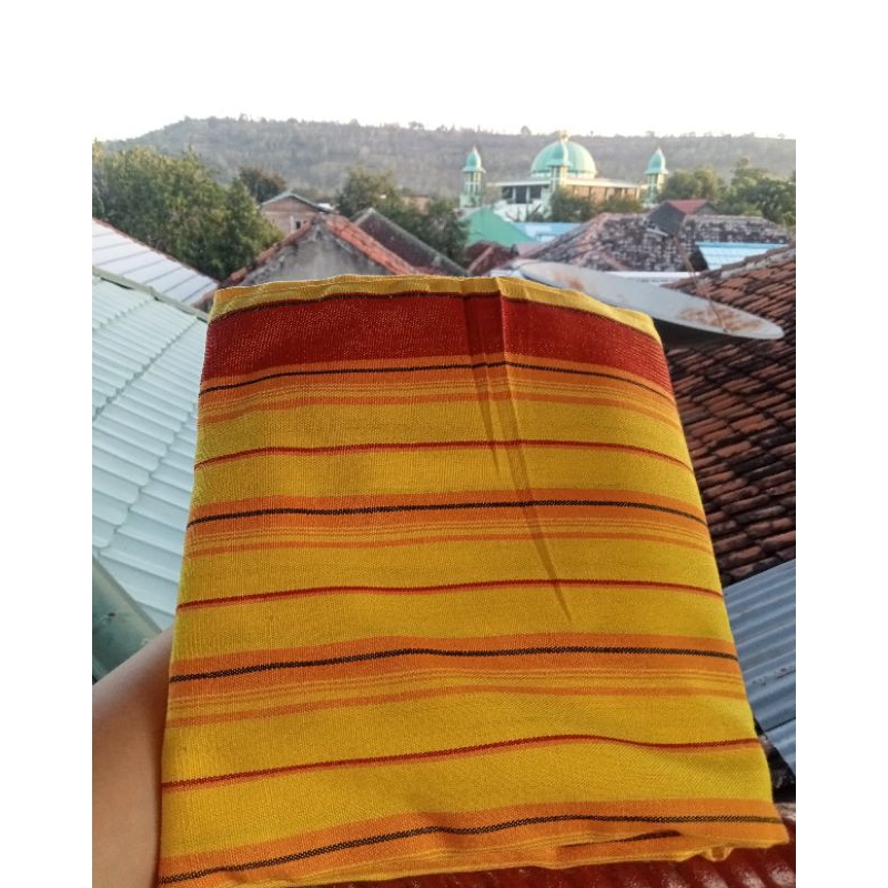 nggoli Mbojo asli tenunan Bima Nusa tenggara barat NTB