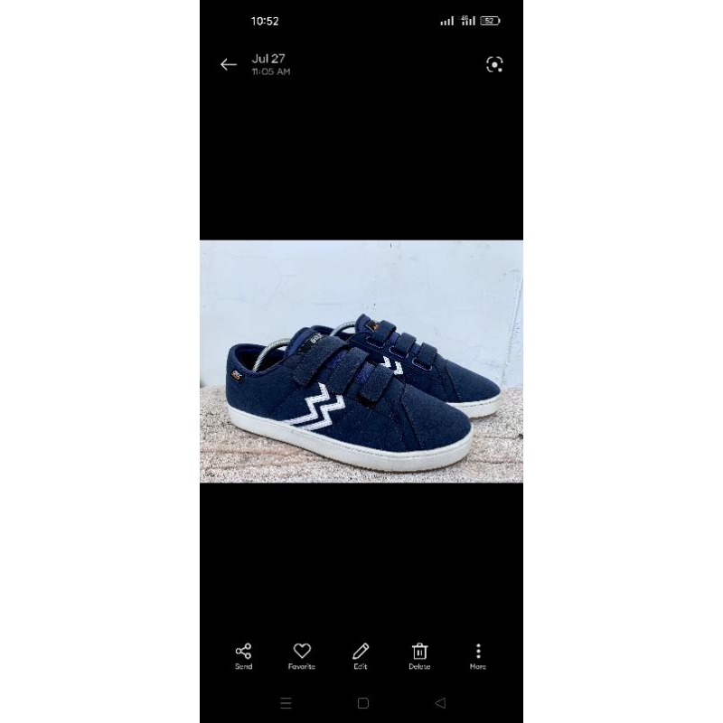 Geoff Max Fury Navy White x Ariel NOAH - ORIGINAL 100% (LIMITED EDITION)