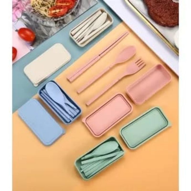 H15 - SENDOK GARPU SUMPIT LIPAT - SET ALAT MAKAN PORTABLE BAHAN JERAMI KUAT
