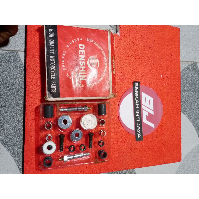 PARKIT GARPU SHOK DEPAN HONDA C70