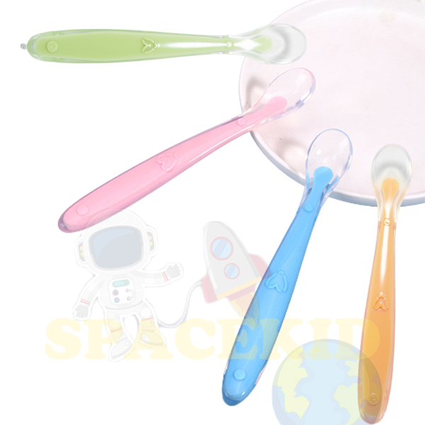 [1KG 32PCS] Spacekid Sendok Makan Bayi Love Silikon Lembut / Baby Safety Spoon / Sendok Makan BPA Fr