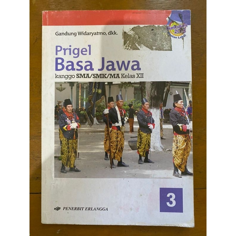 Preloved Buku Paket Prigel Basa Jawa SMA Kelas 12 Penerbit Erlangga Murah