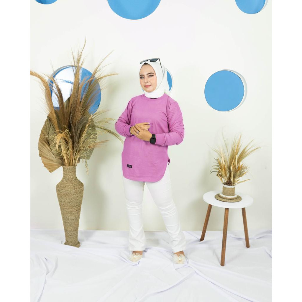 Kaos Wanita Bawah Oval | Atasan Polos Wanita Original H2&Co | Bawah oval