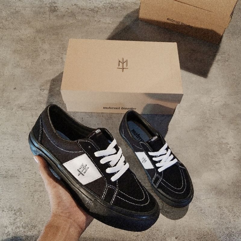 MATERNAL INVERNI BL / BLACK