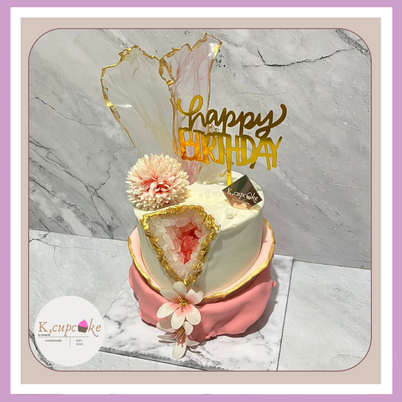 

cake elegant BY Niacupcakes - Cake ulang tahun