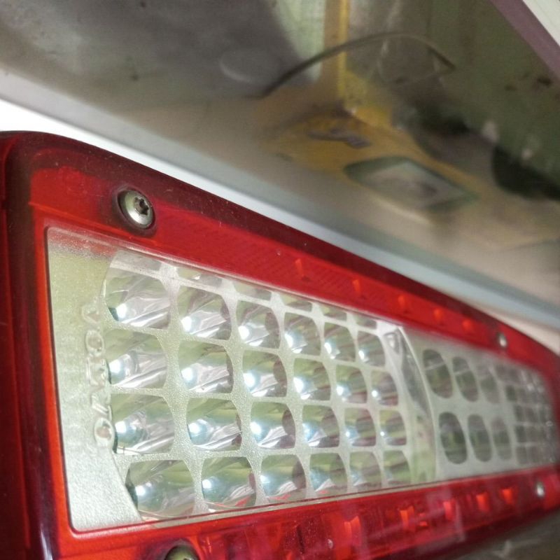 stop lamp Volvo - lampu rem Volvo original