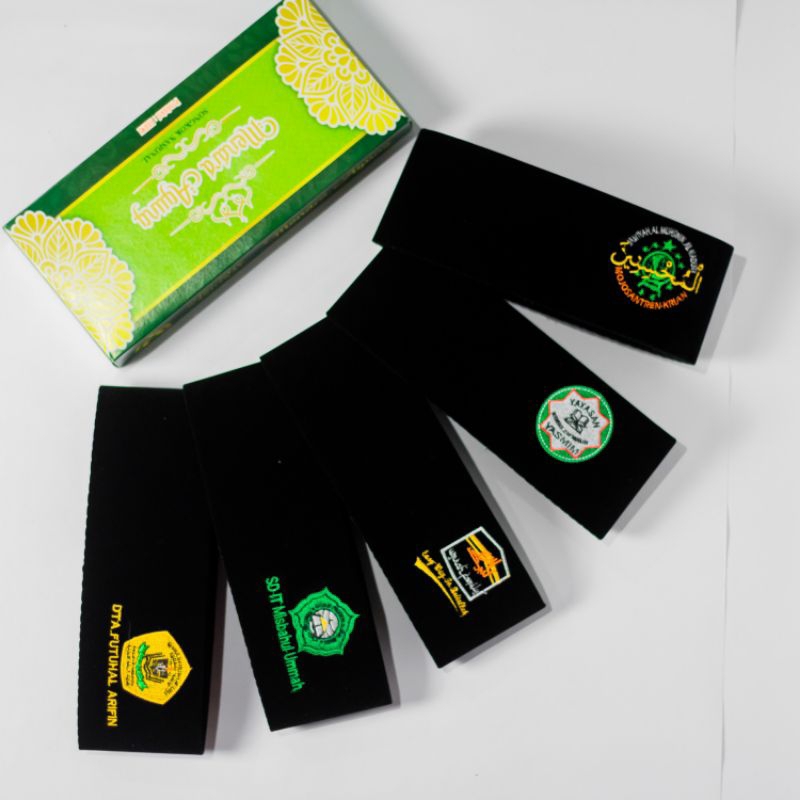 Peci Songkok Kopiah Custom Logo Pesantren Sekolah Madrasah Organisasi Dll Warna Hitam Merah Biru Hij