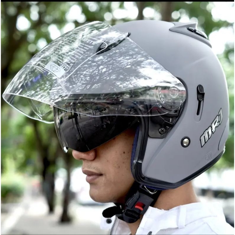 Helm MRJ double visor 100 % original, paket ganteng , helm murah, Motorcycle