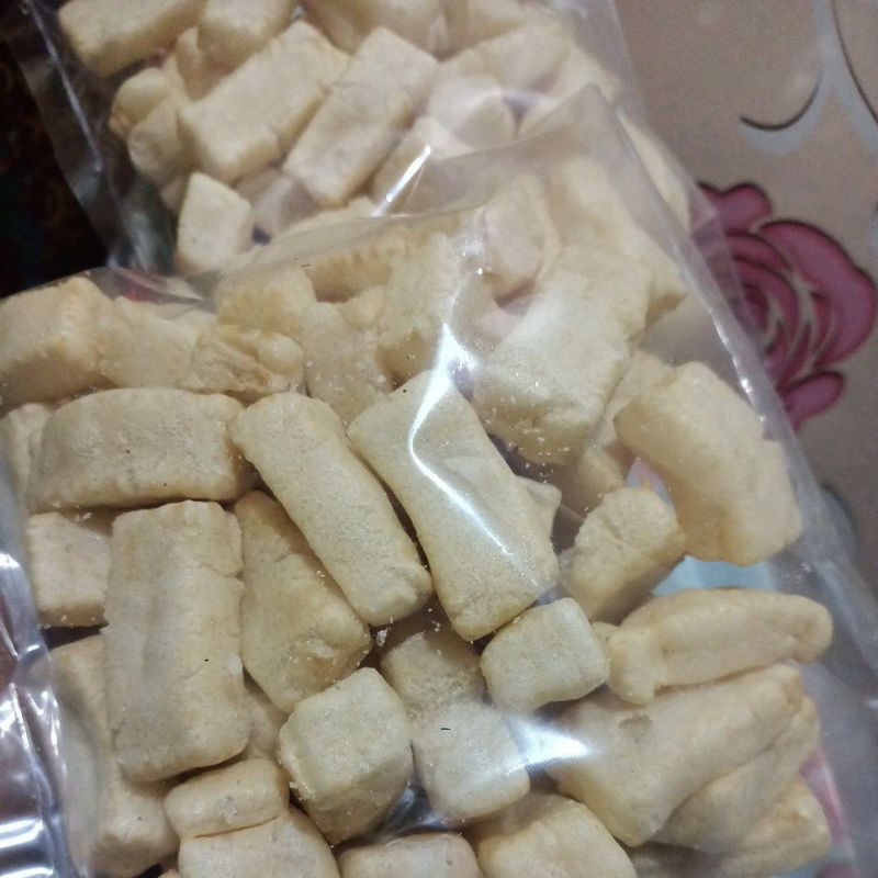 

KERUPUK TAHU || RAMBAK TAHU 400GR || RAMBAK TAPIOKA Renyah Gurih Premium Oleh-oleh khas Solo