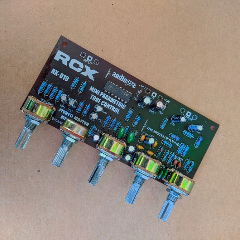 BLACKY TONE CONTROL STEREO | MINI PARAMETRIK